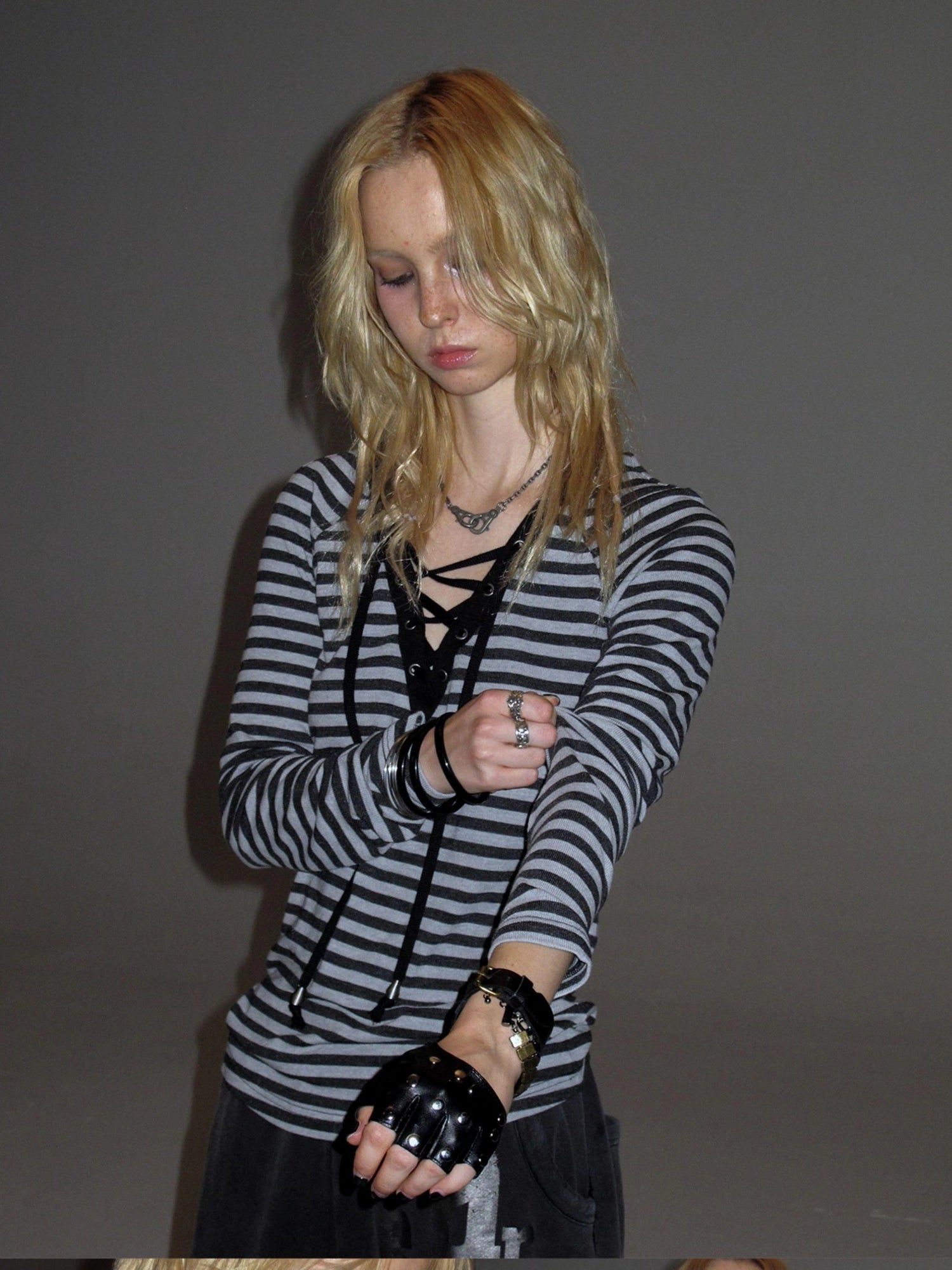 wear And tear V-Neck Lace-Up Striped Punk Raglan T-Shirt