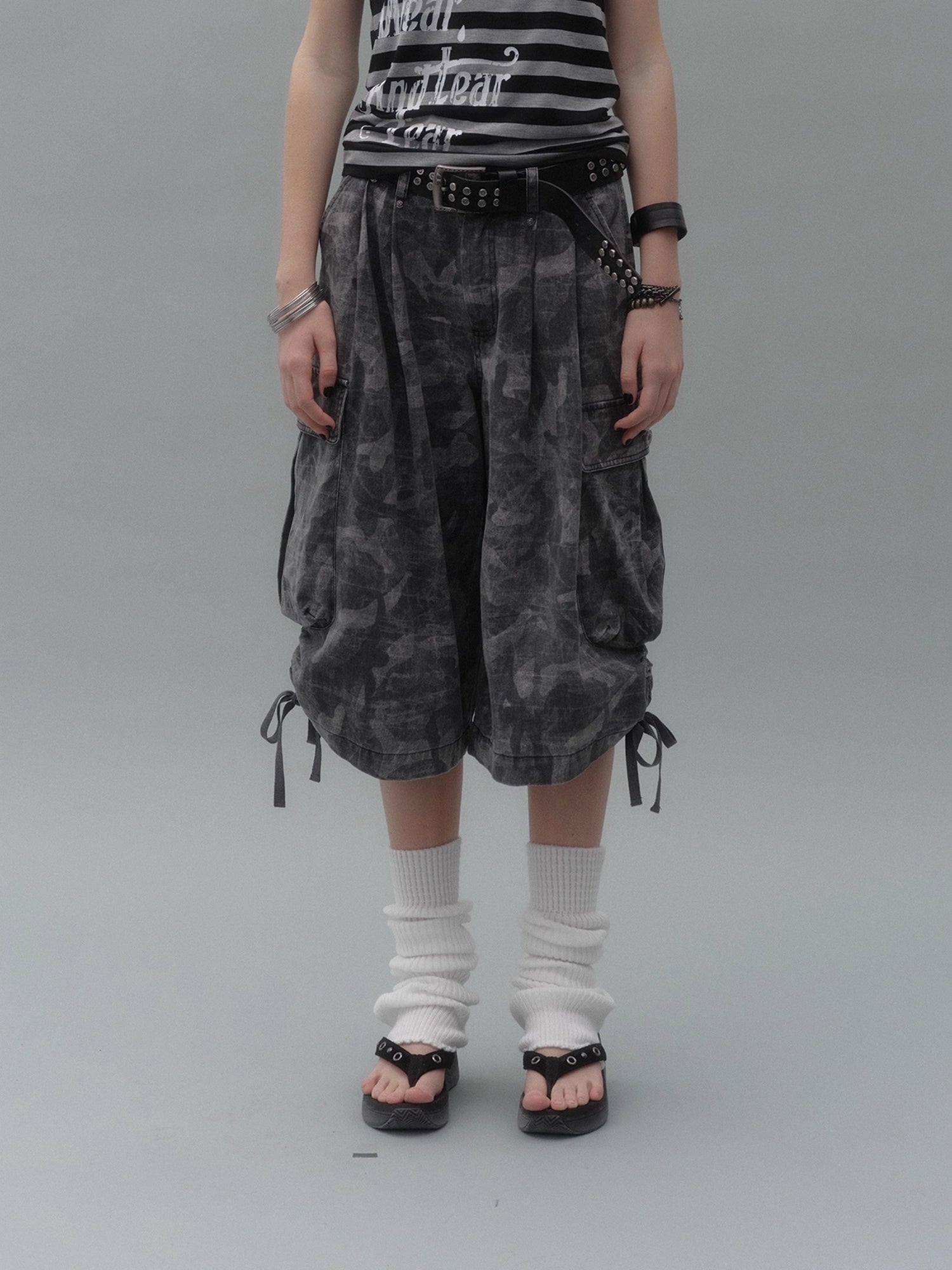 wear_And_tear_Vintage_Camo_Cargo_Shorts_With_Drawstring_Studs_MISSTT