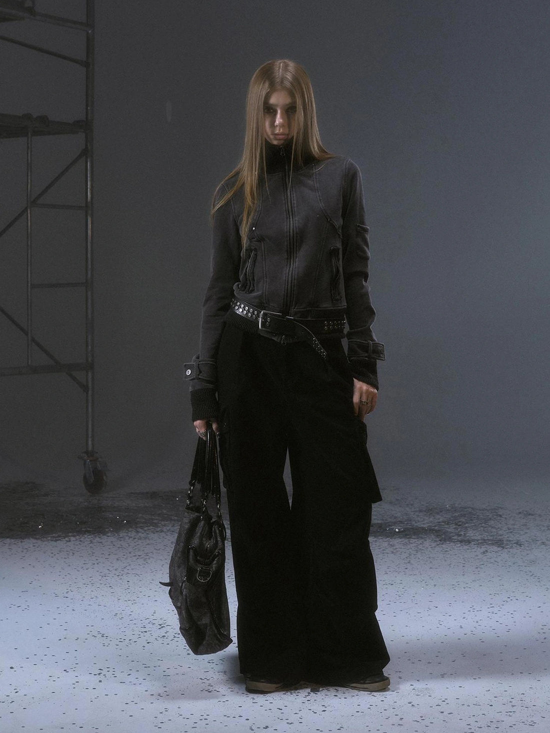 wear And tear Vintage Wash Zip Up Cropped Hoodie