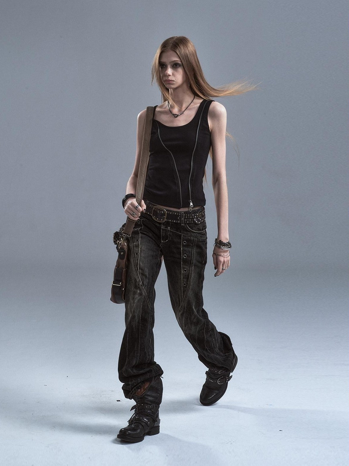 wear And tear Washed Black Lightning Low Rise Grommet Rivet Women&