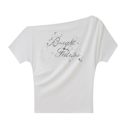 DIDDI MODA Off Shoulder Letter Graphic Rhinestone Pleated Tee