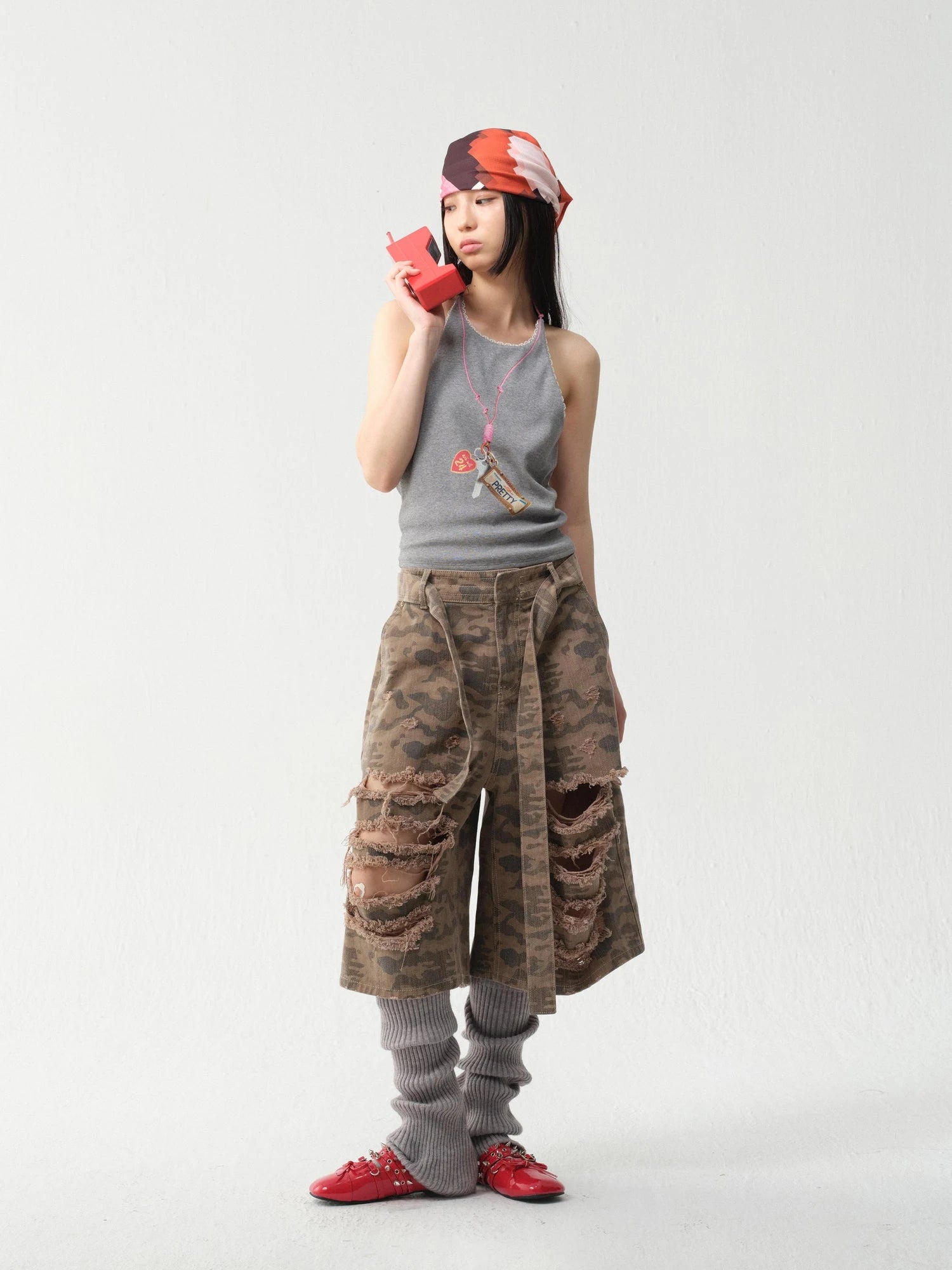 Adjustable Lace Trim Halter Top With Backless Design