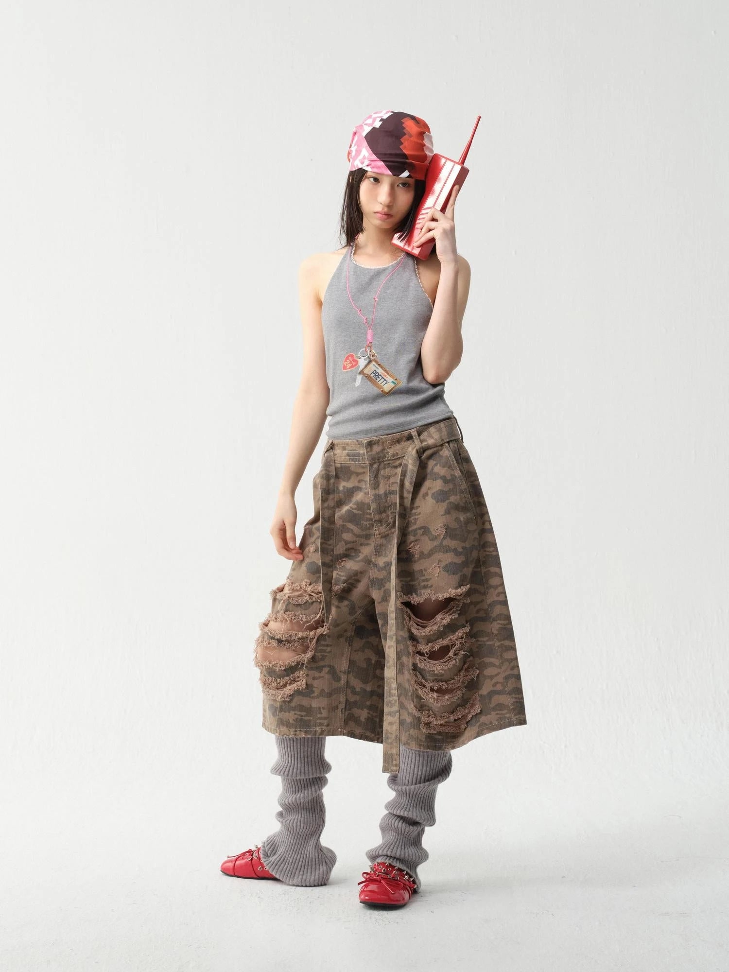 Adjustable Lace Trim Halter Top With Backless Design