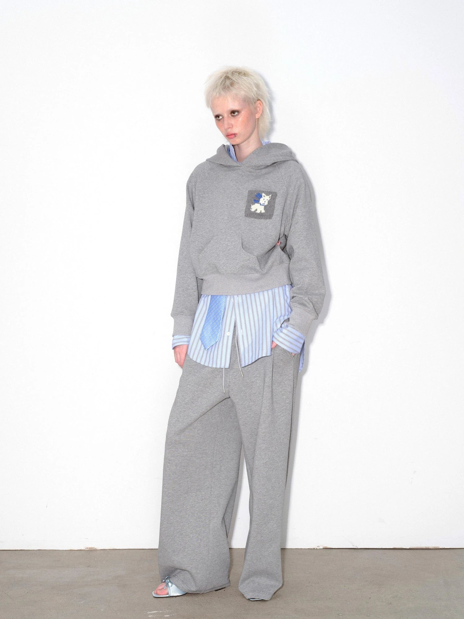 Hooded Sweatshirt With Dog Pocket Heather Gray