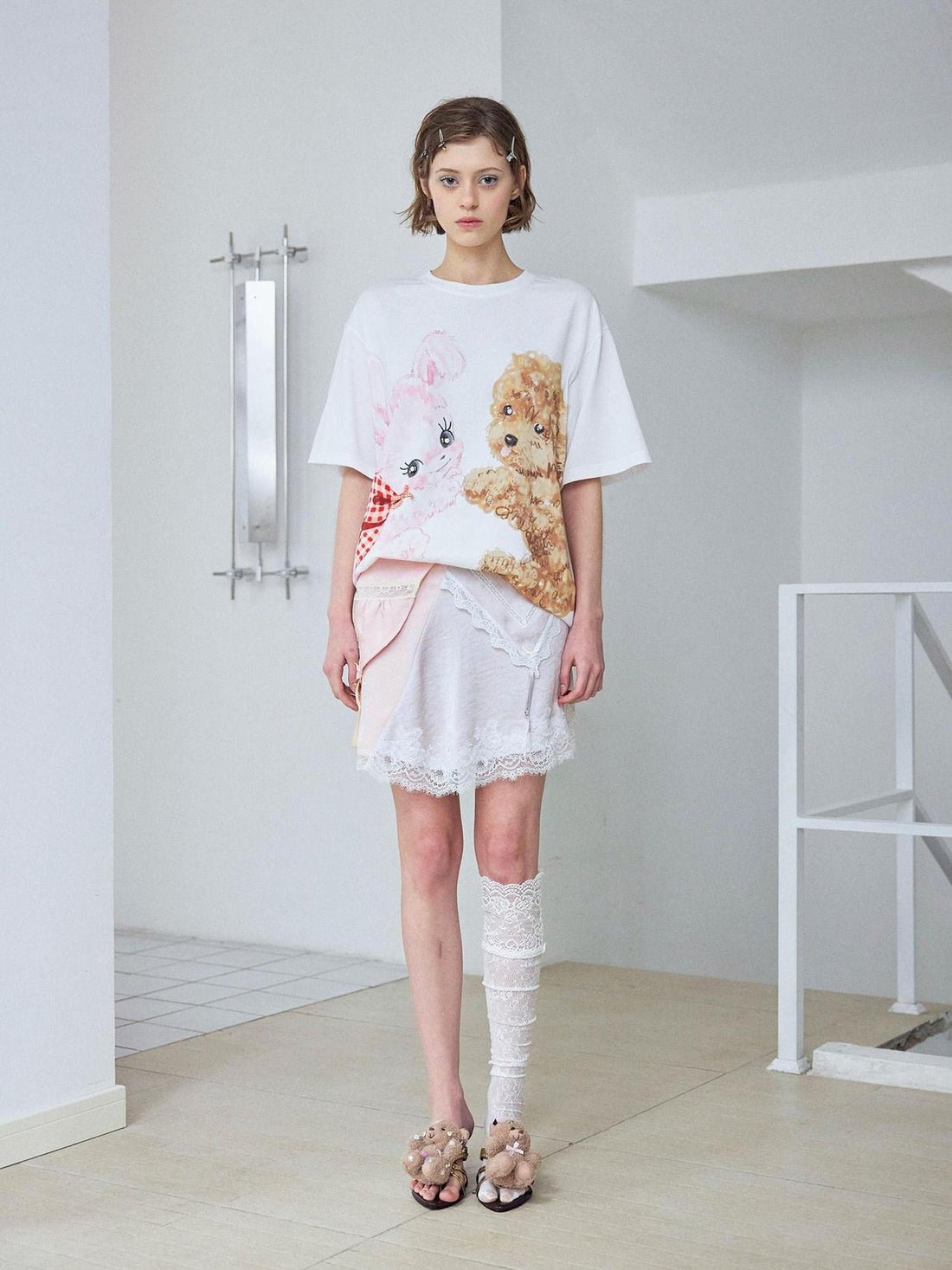 wii wil Hugging Puppy Print Crewneck Loose Fit Women&