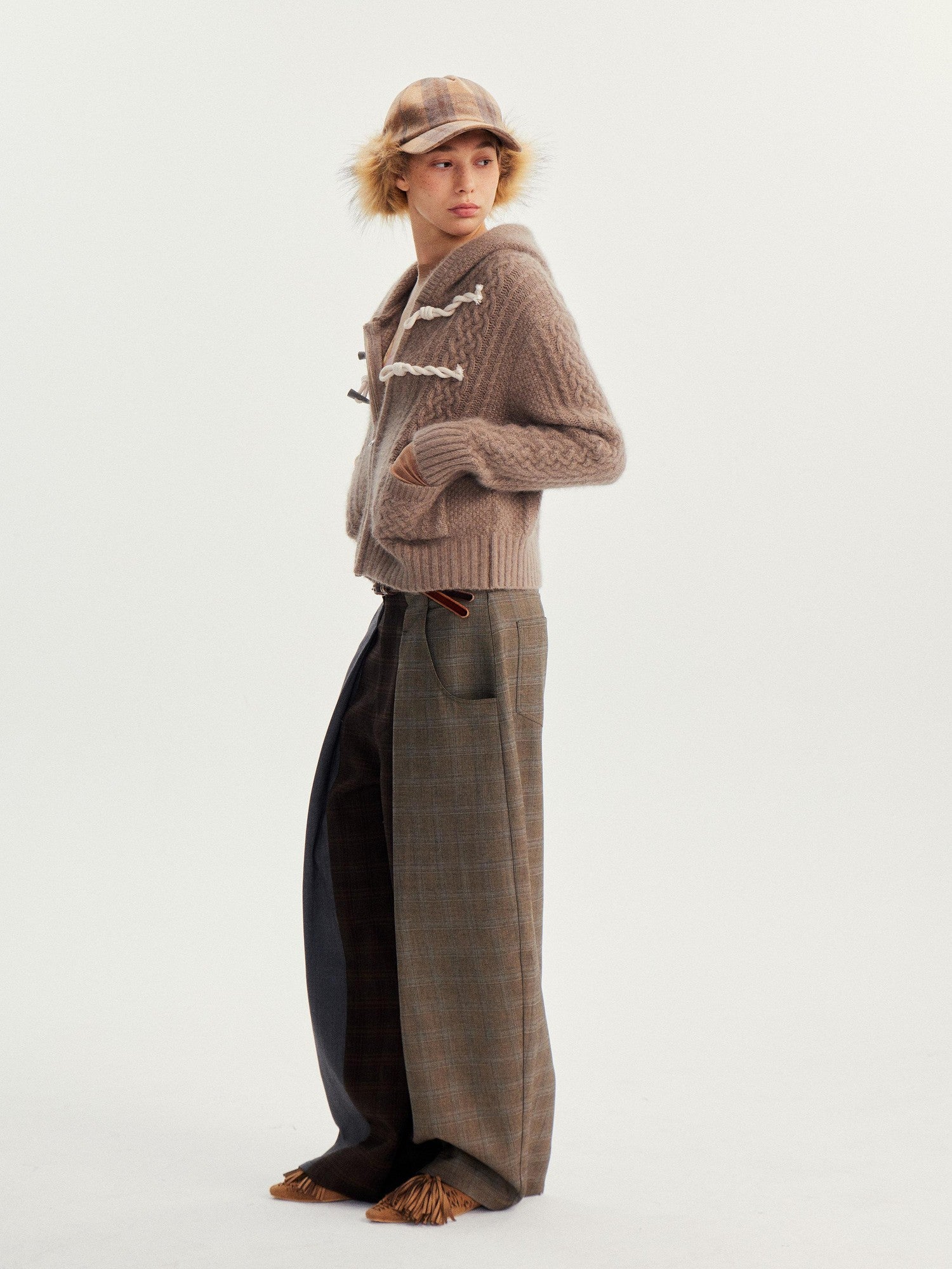 wii wil Raccoon Fur Trim Zip Toggle Cropped Women&