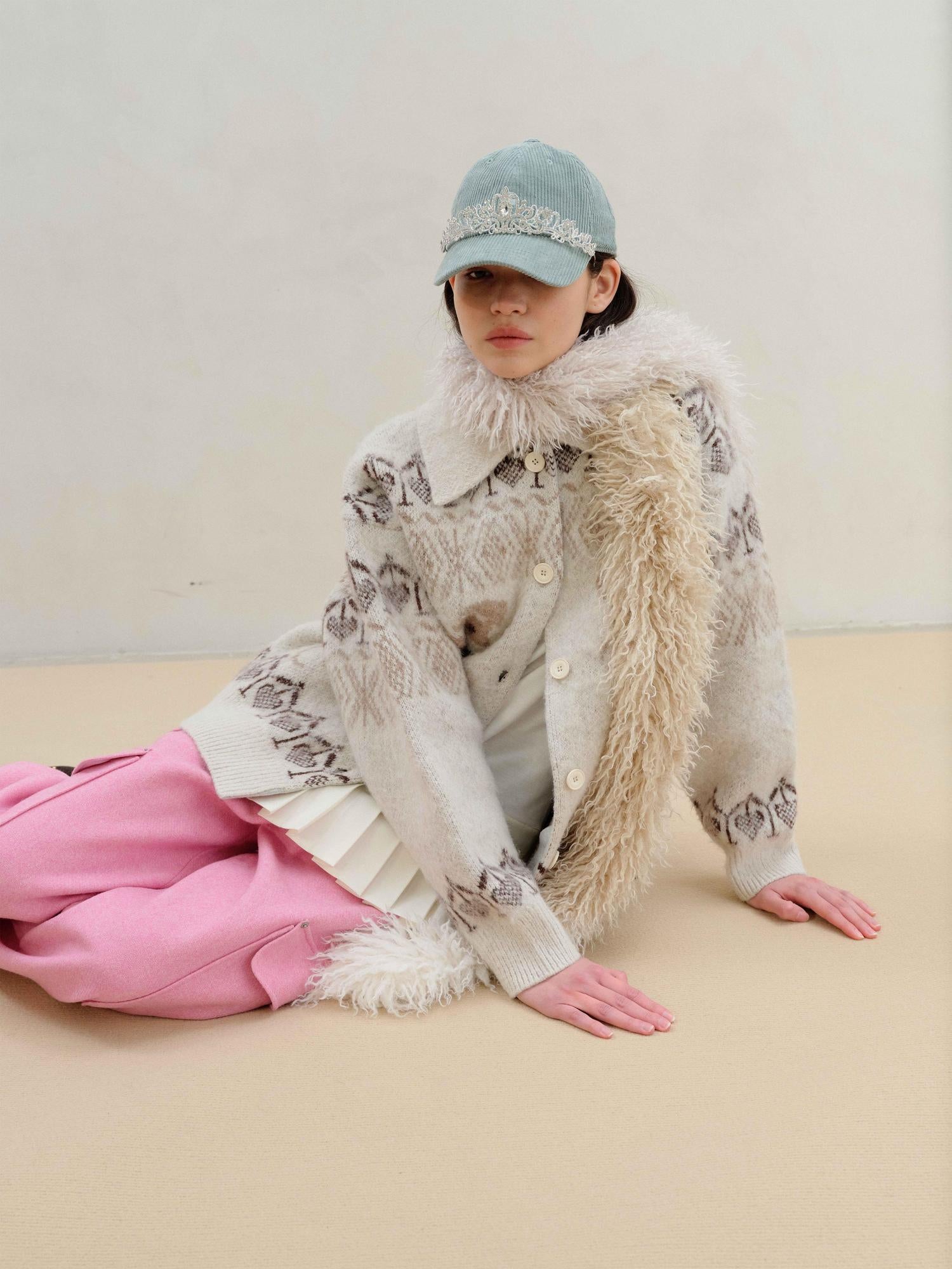wii wil Three Tone Milk Tea Long Plush Scarf